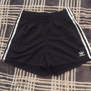 Athletic shorts
